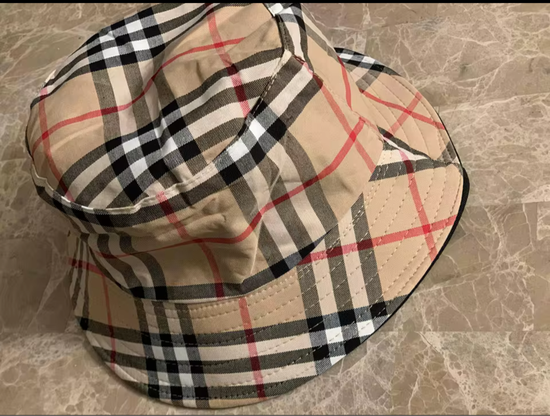 Sombreros a cuadros de mujer