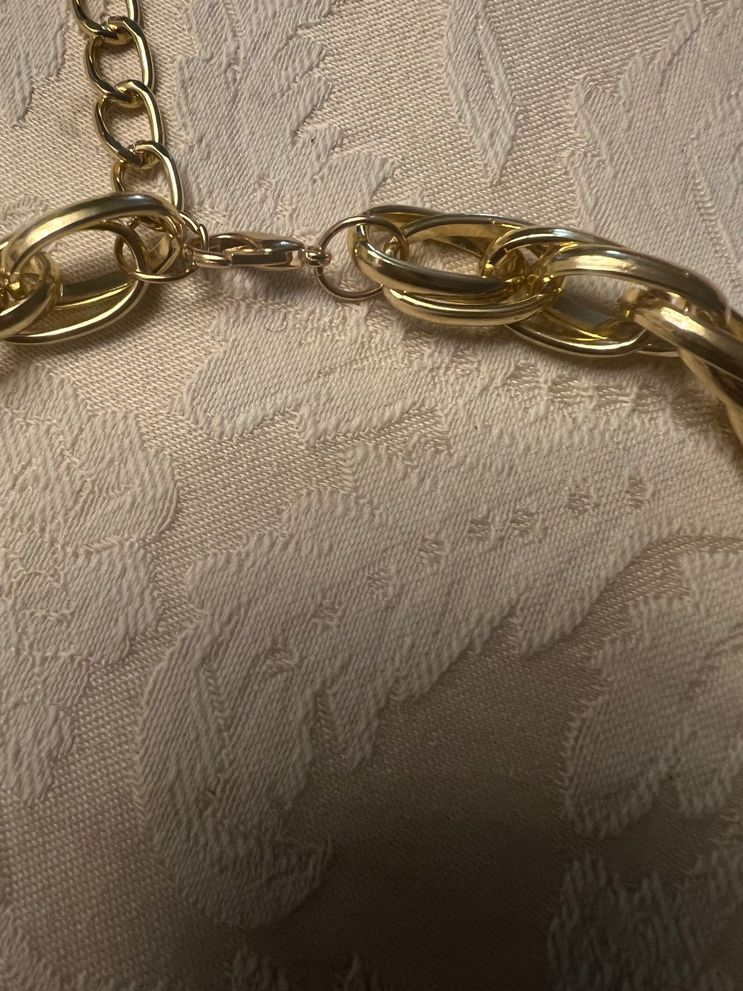 Gold Heart Charm Chunky Chain Necklace - Women's Jewelry