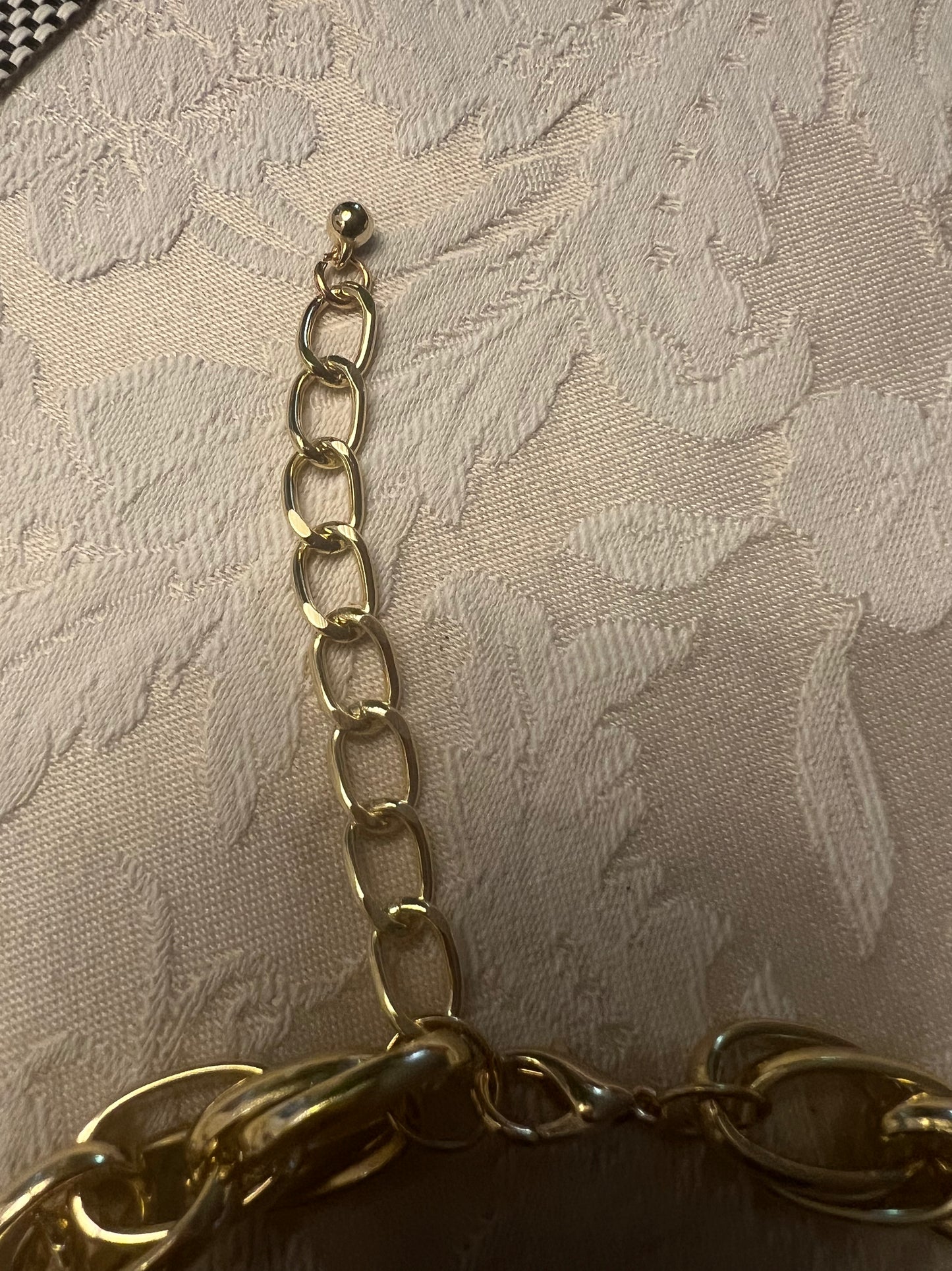 Gold Heart Charm Chunky Chain Necklace - Women's Jewelry